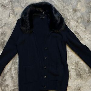 Elegant Navy Sweater with Faux Fur Collar